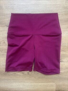 Yogalicious High-Waist Bike Shorts in Berry Plum